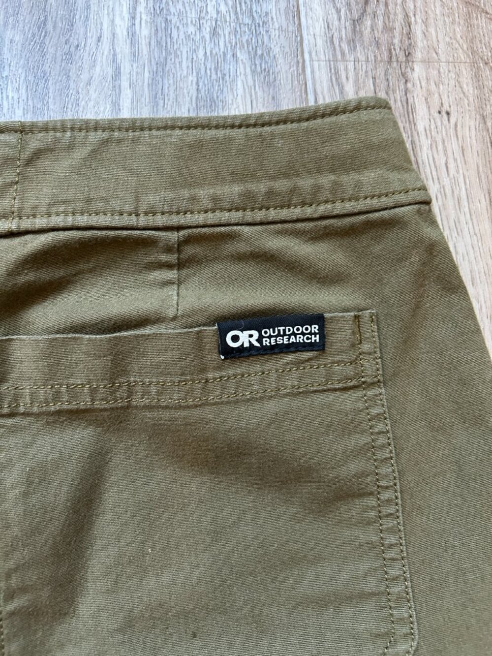 Outdoor Research Women's Shastin Pants in Olive Green Size 0 - Picture 11 of 11
